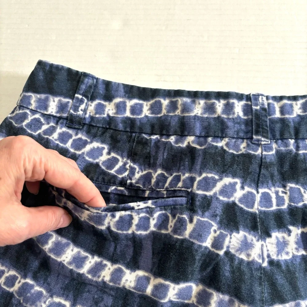 J.Crew Linen Blend Blue White Tie Dye Chain 4.5” Shorts Pockets Women’s size 8‎